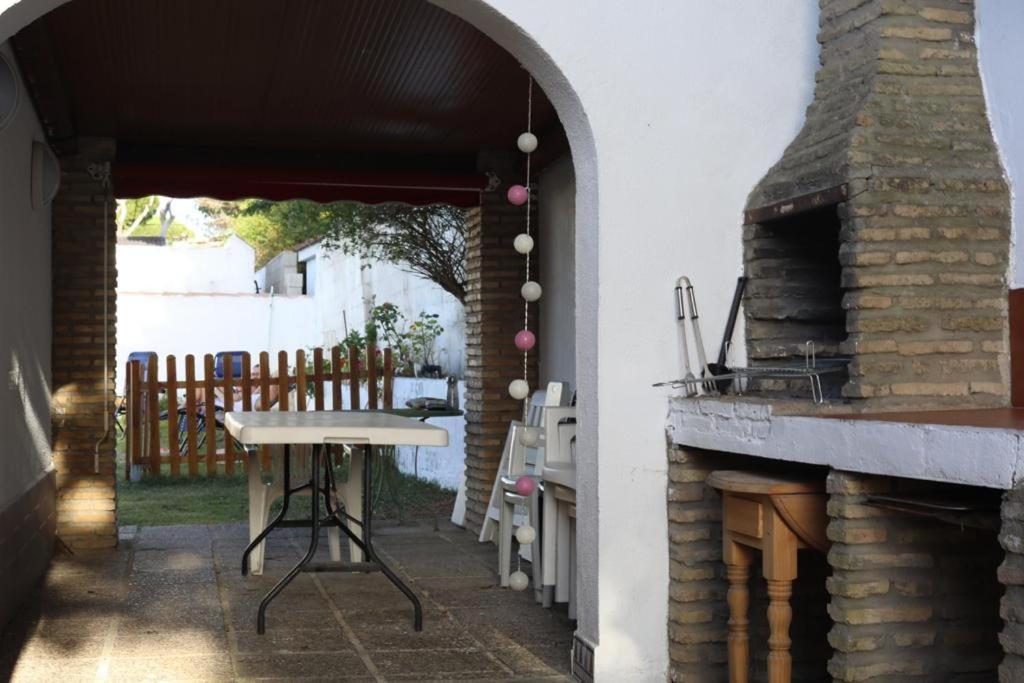 Chalet Con Piscina, Amplio Jardin Y Aire Acondicionado Chiclana de la Frontera Buitenkant foto