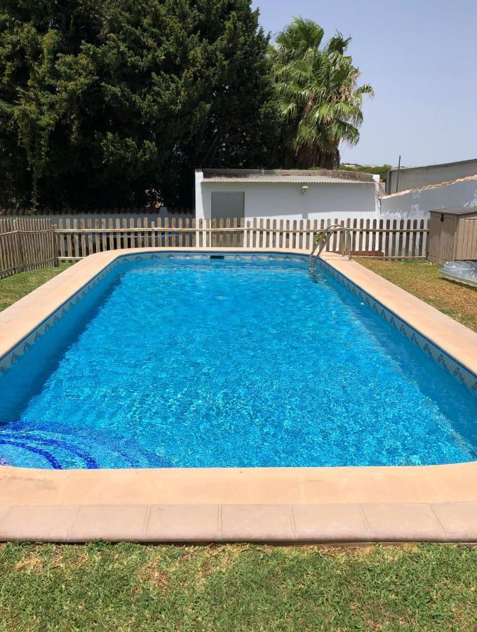 Chalet Con Piscina, Amplio Jardin Y Aire Acondicionado Chiclana de la Frontera Buitenkant foto