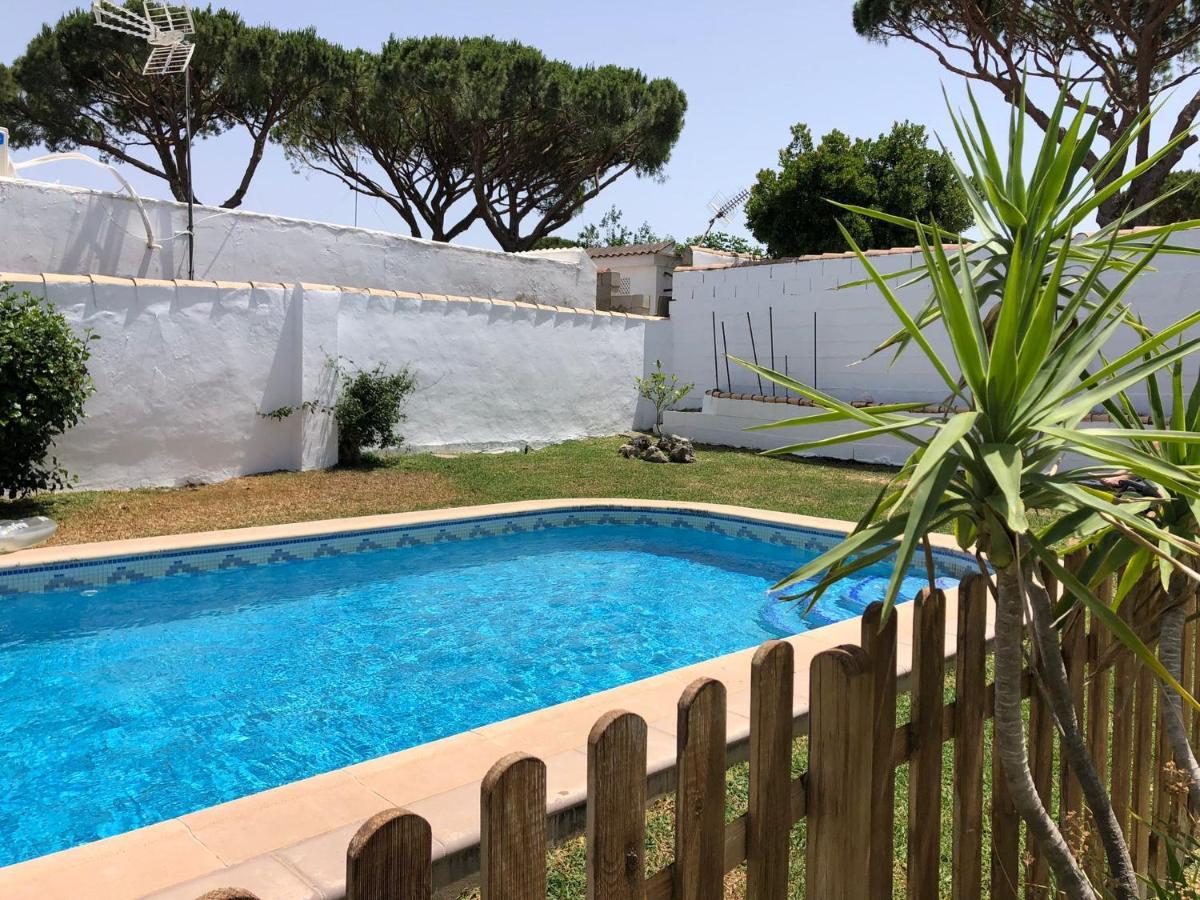 Chalet Con Piscina, Amplio Jardin Y Aire Acondicionado Chiclana de la Frontera Buitenkant foto